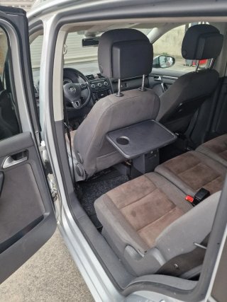 Volkswagen Touran 2012