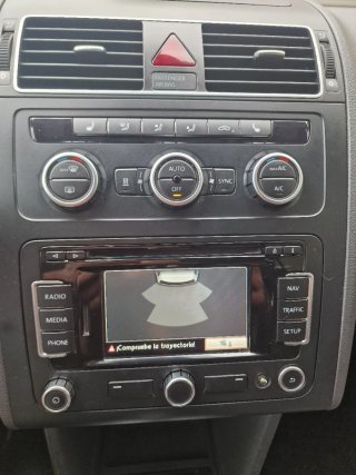 Volkswagen Touran 2012