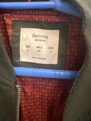 Chaqueta Bomber Verde Bershka Talla L