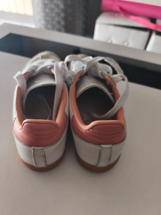 Zapatillas Adidas Samba Blancas y Rosas