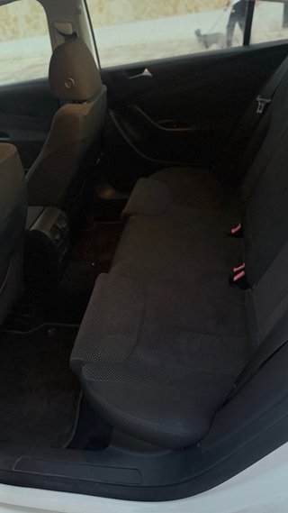 Volkswagen Passat 2010
