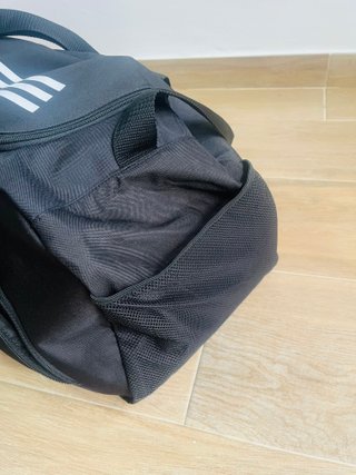Bolsa deportiva Adidas a estrenar