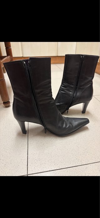 Botines Hispanitas Piel Negros Tacon