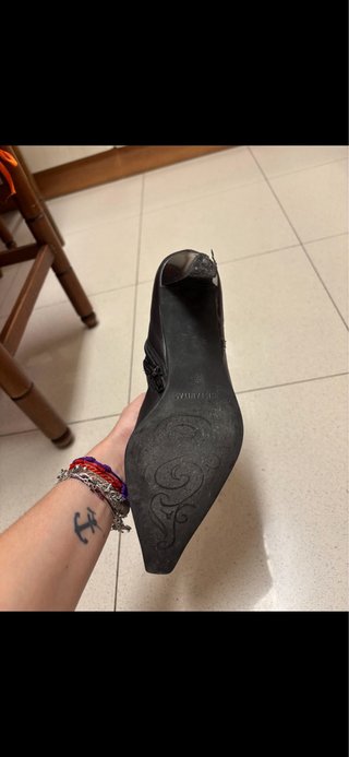 Botines Hispanitas Piel Negros Tacon