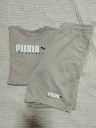 Conjunto Puma niño Beige .