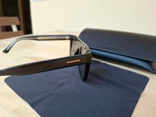 Occhiali da sole DSQUARED2 neri
