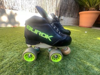 Patines de hockey negros