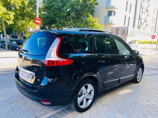 Renault Grand Scenic 2013
