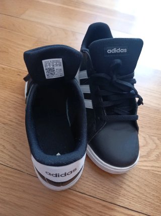 Zapatillas Adidas Negras Talla 38 ( 23,5 cm)