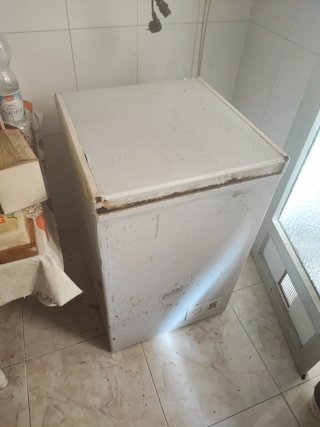 Congelador vertical blanco