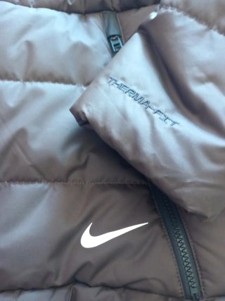 Chaqueta Nike Hombre Negra y Marrón