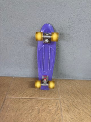 Skate Urbano Morado