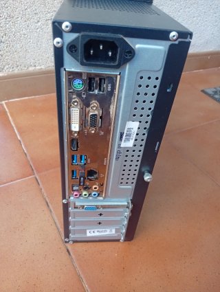 PC Compacto Intel G4320 + GPU Nvidia  720