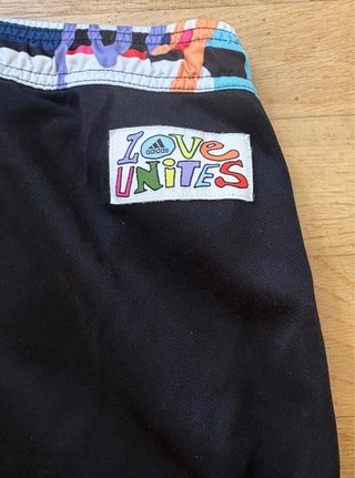 Chándal Adidas Love Unites Talla L