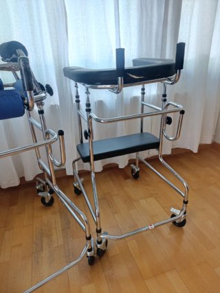 Andadores ortopédicos adultos