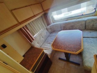 Caravana LMC 800kg