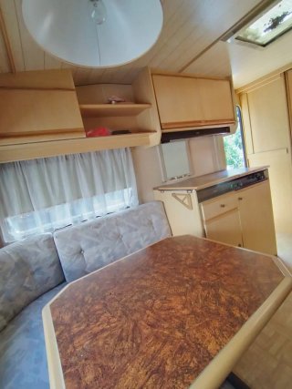 Caravana LMC 800kg