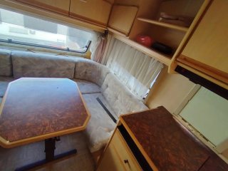 Caravana LMC 800kg
