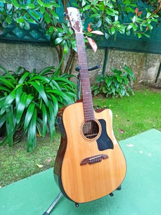 Guitarra Electroacústica Alvarez ADE90CEAR