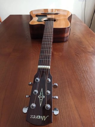 Guitarra Electroacústica Alvarez ADE90CEAR