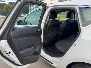 Opel Astra J Turbo 1.4 automático 2012, 106000 km