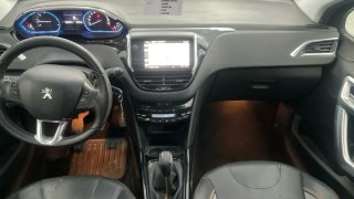 Peugeot 2008 2015