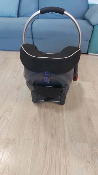 Pack de coche  Infantil Klippan Dinofix + Triofix