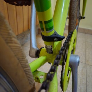 Bicicleta de ciudad verde para niño/a