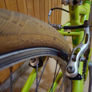 Bicicleta de ciudad verde para niño/a