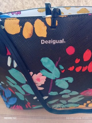 Bolso grande Desigual.