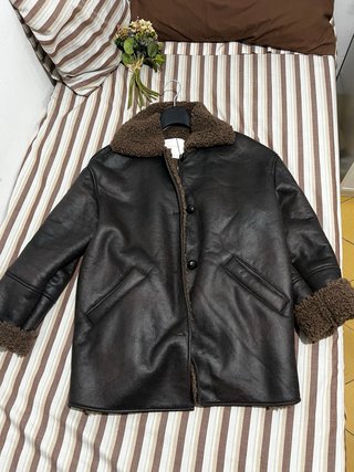 Chaqueta efecto piel forrada M