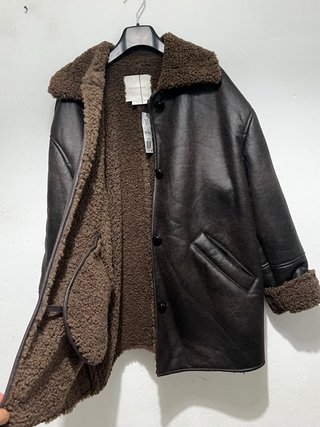 Chaqueta efecto piel forrada M