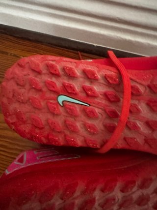 Zapatillas multitaco Nike Talla 40 Rojas