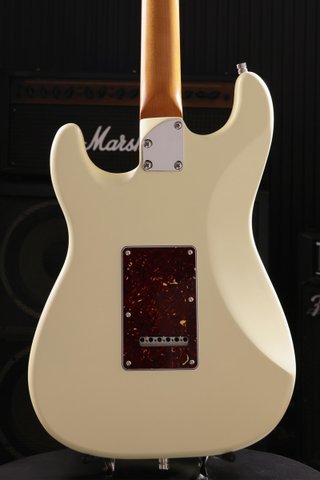 Guitarra Eléctrica Patina PS3-OW Olimp White Nitro