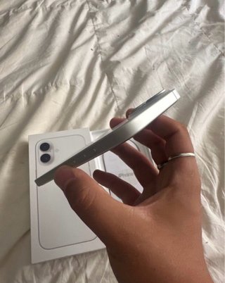 iPhone 16 COMO NUEVO!