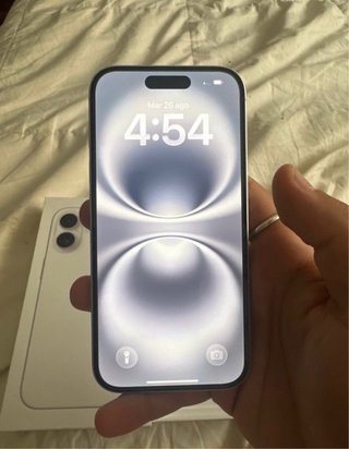 iPhone 16 COMO NUEVO!