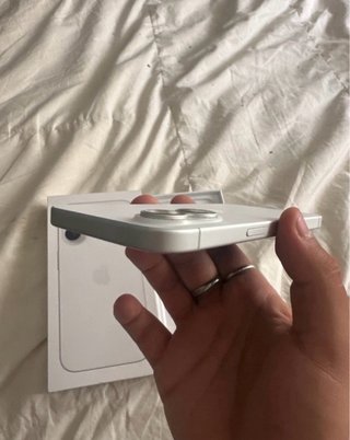 iPhone 16 COMO NUEVO!