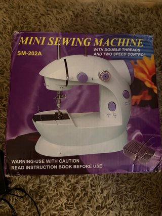 Máquina de Coser Portátil 202Mini