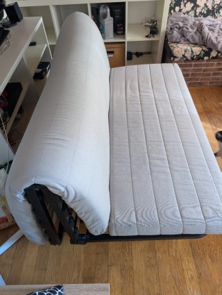 Divano letto grigio con fodera di IKEA