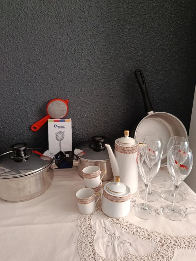 Lote Cocina: Cazuelas, Copas y Más