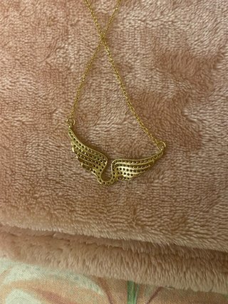Collar de alas con diamantes