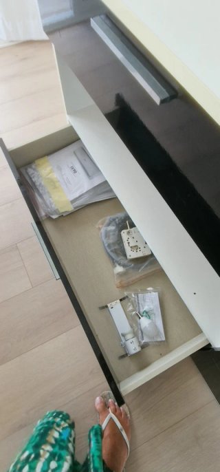 Mueble Aparador Salón Negro y Blanco
