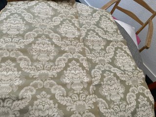 Rollo papel pared vintage relieve beige y gris