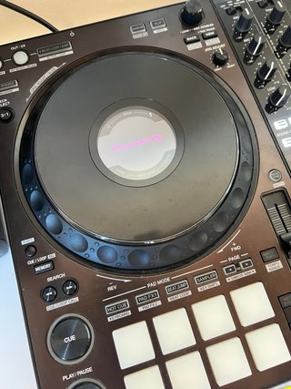 Pioneer DDJ-1000 + UDG Case