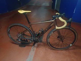 Bicicleta Gravel Focus Atlas