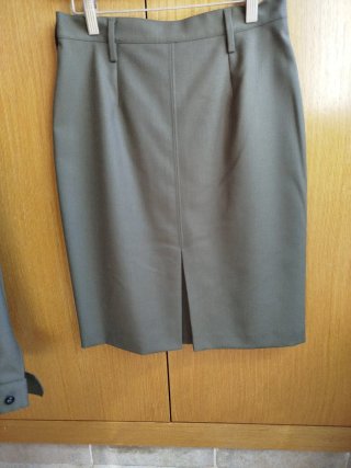 Falda militar verde oliva, tallas 38 y 40