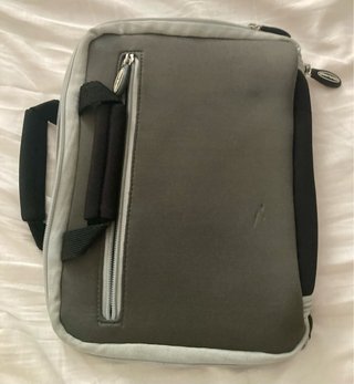 Funda/maletín con asas iPad 10.5 / Chromebook