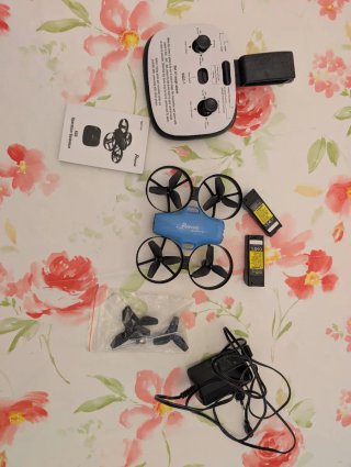 Dron Potensic A30 con mando y accesorios