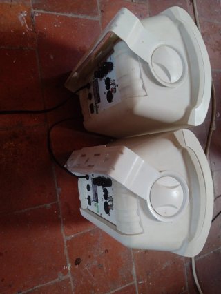 Altavoces Activos Monacor Blancos