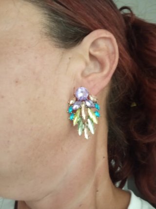 Pendientes pedrería multicolor